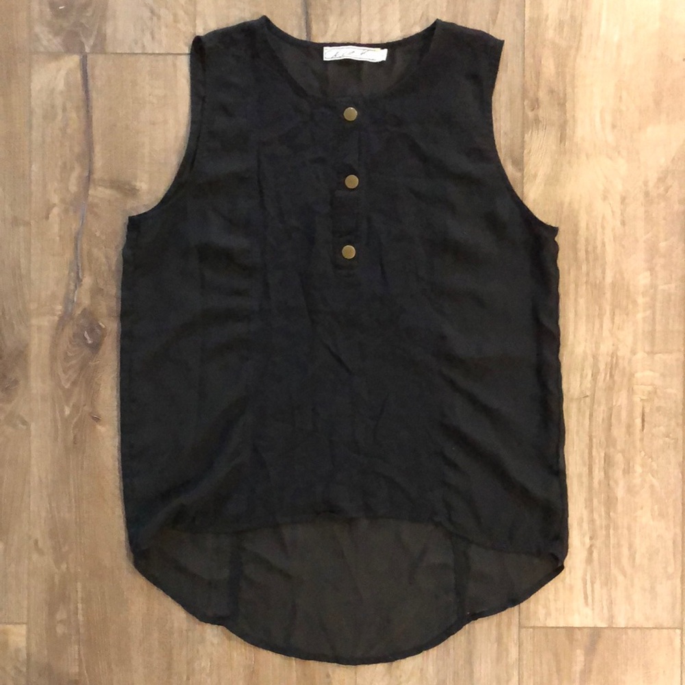CHLOE K - Black Sleeveless Blouse Top w/ Snap Front